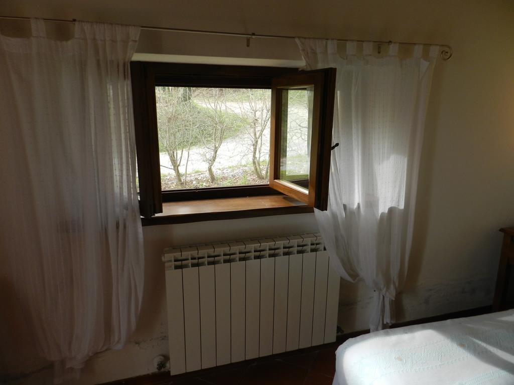 Agriturismo Il Corniolo Castiglione di Garfagnana Pokoj fotografie